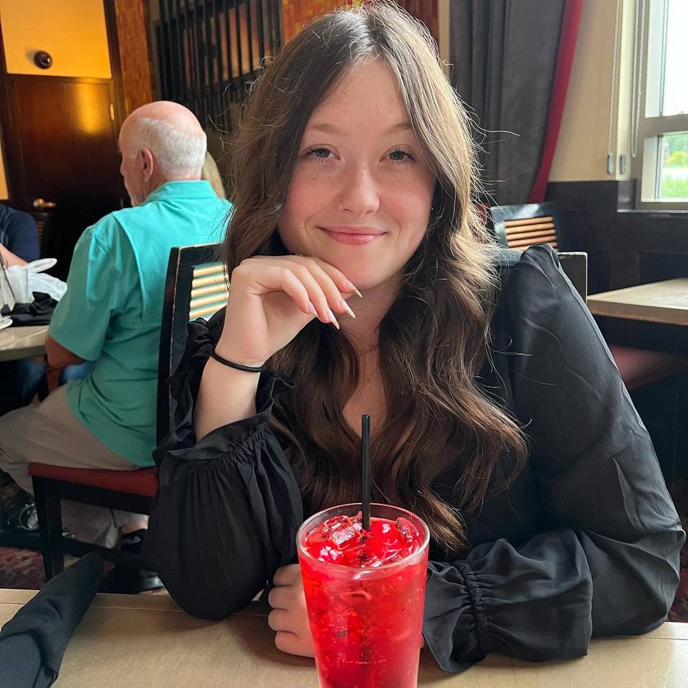 Meet your Posher, Taryn